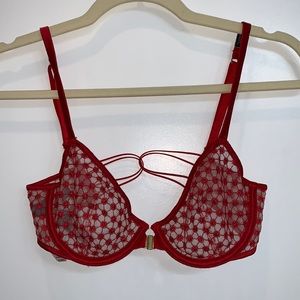 New Victoria Secret unlined Demi red bra size 32C